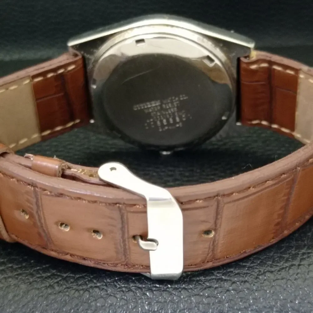 Vintage 1974 Citizen Automatic Mens Silver Watch W/daydate & Gold accents